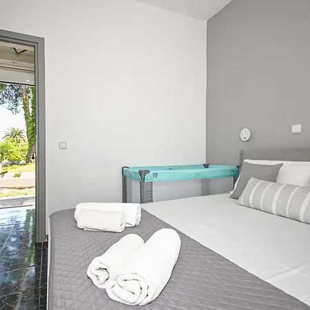 Nexus Lodging Hanioti